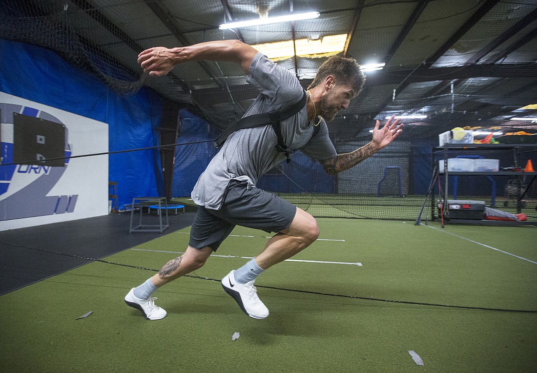 Clermont native and Atlanta Braves pitcher Shane Greene gets in a workout at Turn2&#39;s facility in Oakland Thursday, March 26.