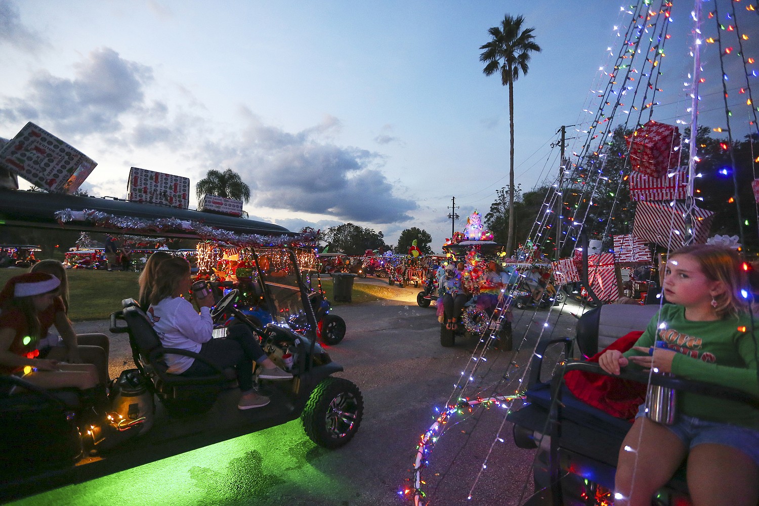 PHOTOS 2020 Winter Garden Christmas Golf Cart Parade West Orange