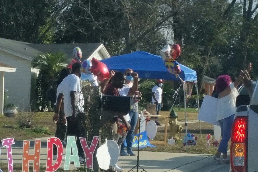 Neighbors have birthday parade for 88-year-old while social distancing