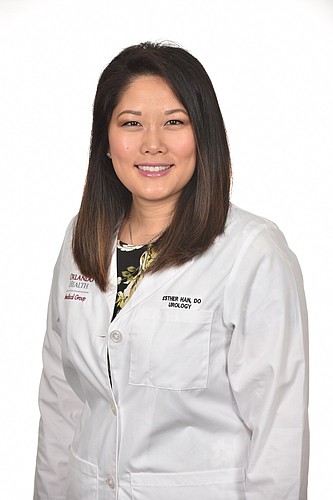 Dr. Esther Han