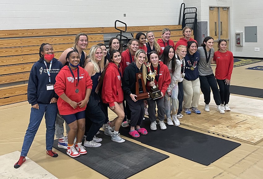 PREP ROUNDUP: 3 area girls weightlifters win state titles