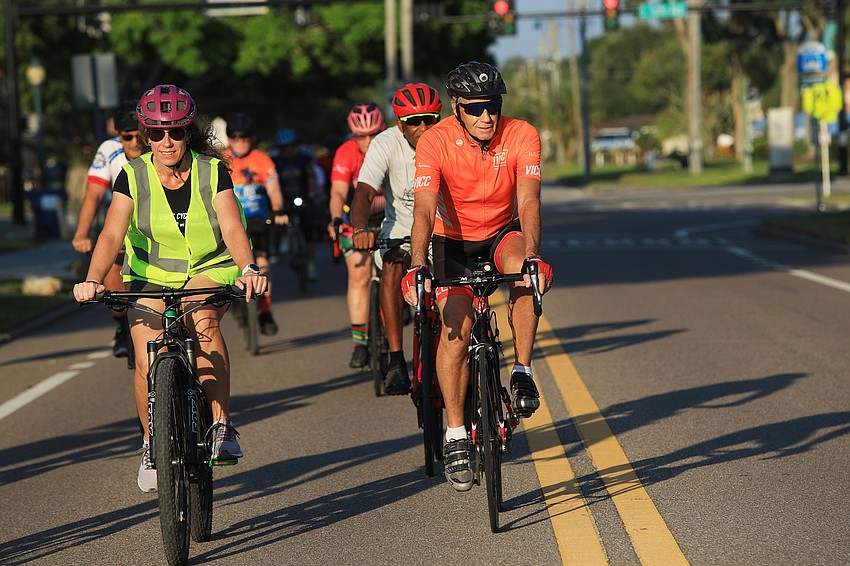 President Dawn Zielinski leads the group in riding through Sarasota.