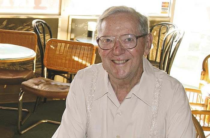 Ralph Hunter owned the Longboat Observer for 17 years with his wife, Claire.