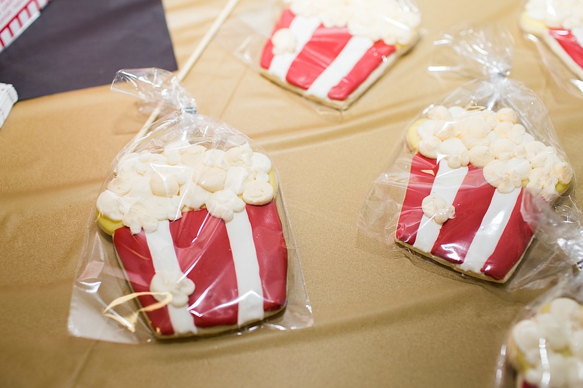 Popcorn shaped cookies were available for guests.