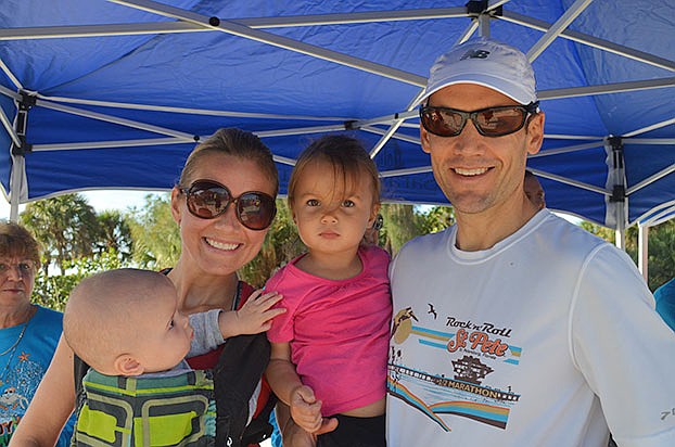 Krisy,-Lyla,-Jessie-and-Dave-Ochsendorf