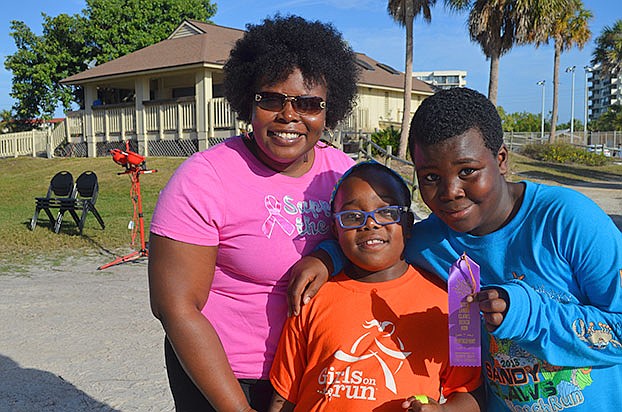 Latrina-Dudley-came-out-to-support-Ayanna-and-Darrius.-