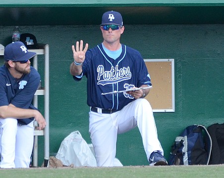 Dr. Phillips alum thriving for Florida Gators baseball