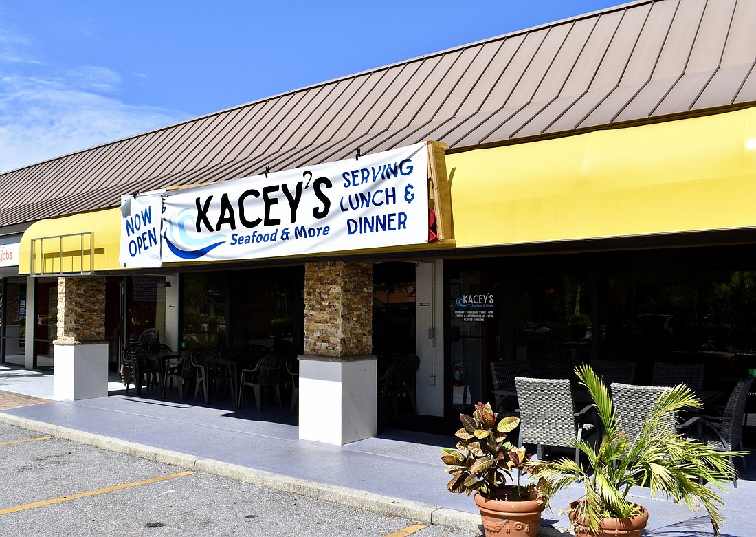 The new Kacey&#39;s Seafood on Lockwood Ridge Road. (Photo by Nat Kaemmerer)