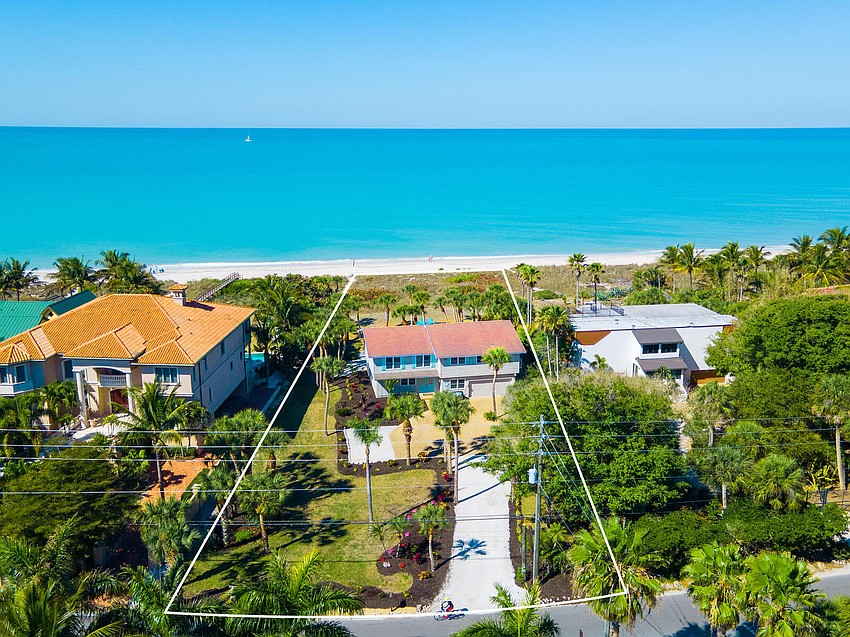 The home at 513 Casey Key Road topped this week's sales at $4.2 million.