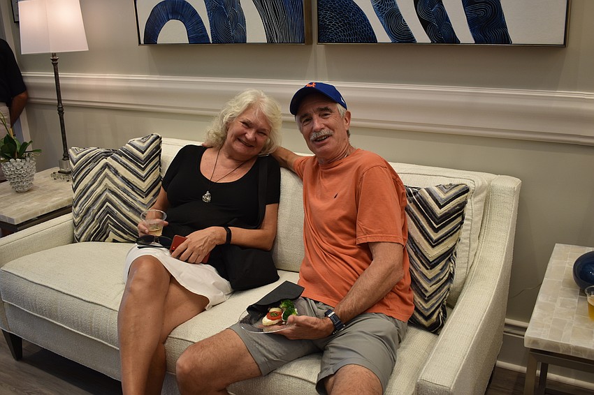 Marcia LeWand and Jack Jernigan of Lakewood Ranch enjoy the Celebration of Life Center.