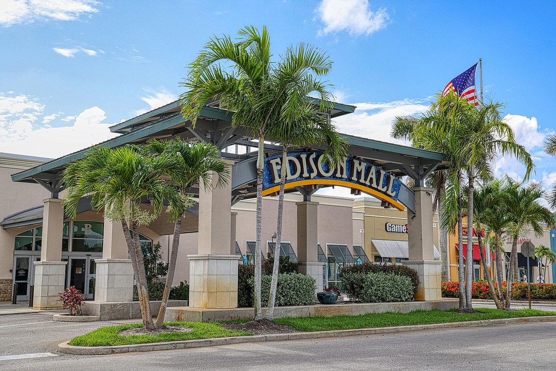 Edison Mall in Fort Myers sold for $33 million in 2019. (Photo by Stefania Pifferi)