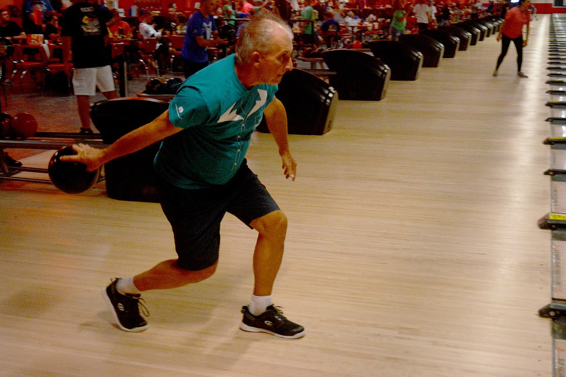 Ed Kelly said he likes to compete against himself while bowling â€” and he would likely do it more often with a bowling facility in Lakewood Ranch.
