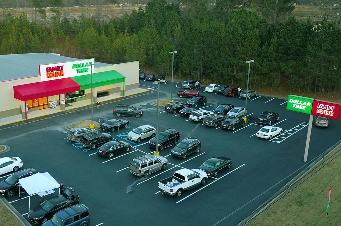 An artist&#39;s rendering of a combo Family Dollar and Dollar Tree store. (Family Dollar)