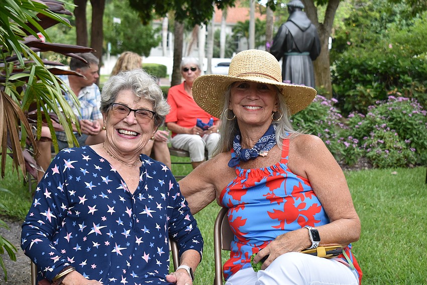 Rita Giovanucci and Cindy Foster