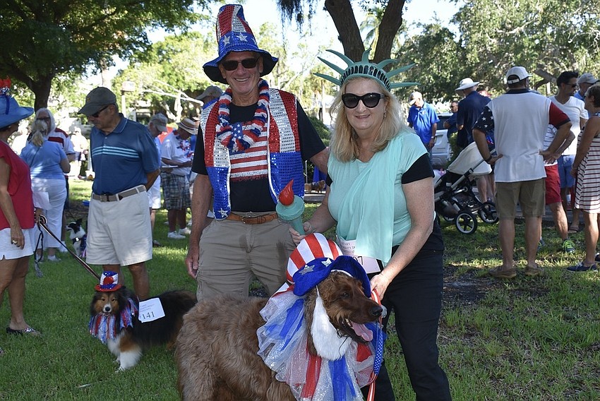 Vic Heckler, Eileen Kamerick and Tully