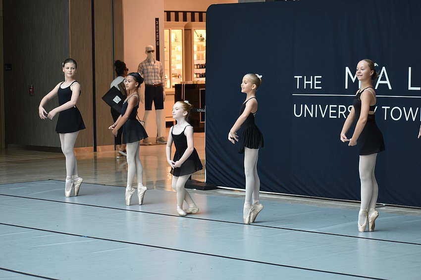 Asli Hoggard, Vanessa Morris, Kenzington Bauer, Brielle Paradis, and Valeria Chyzhoe stand tall.