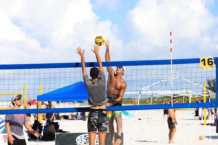 Lucas Nascimento plays early in the morning.