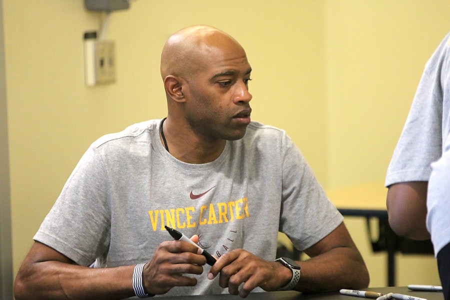 Back in session: Vince Carter's youth basketball camp returns, Observer  Local News