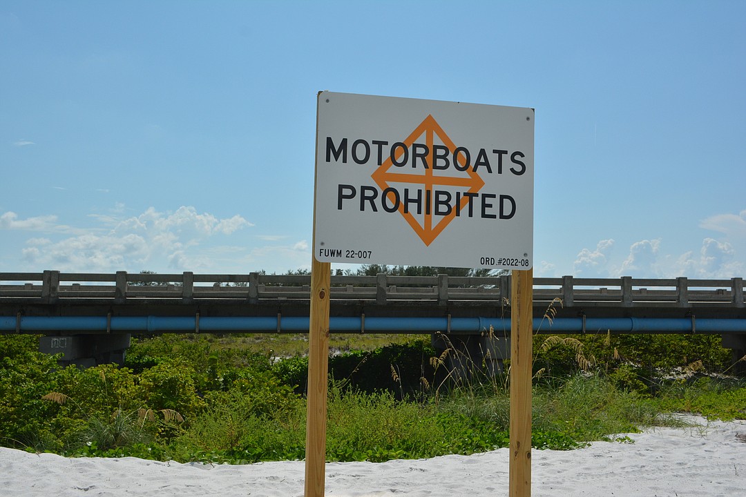 Signs placed restricting boater access on Beer Can Island Your Observer