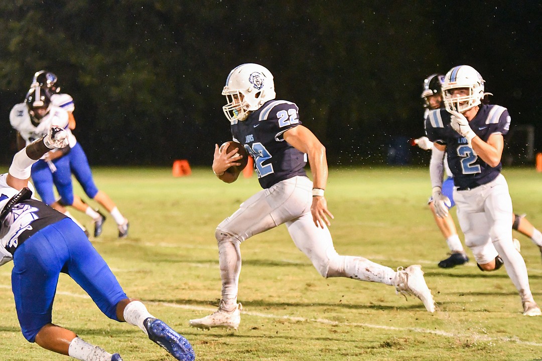 PHOTOS Foundation Academy Lions defeat Mount Dora 217 West Orange Times & Observer