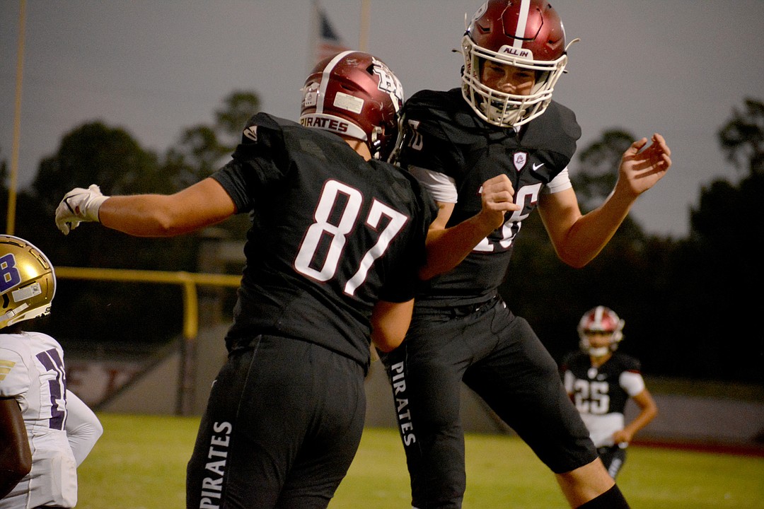 Braden River football outlasts Booker in shootout | Your Observer