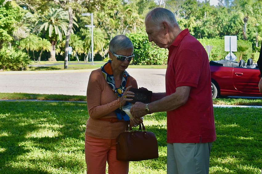 Gay and Jerry Bowles prepare to spread their dog Maggie's ashes.