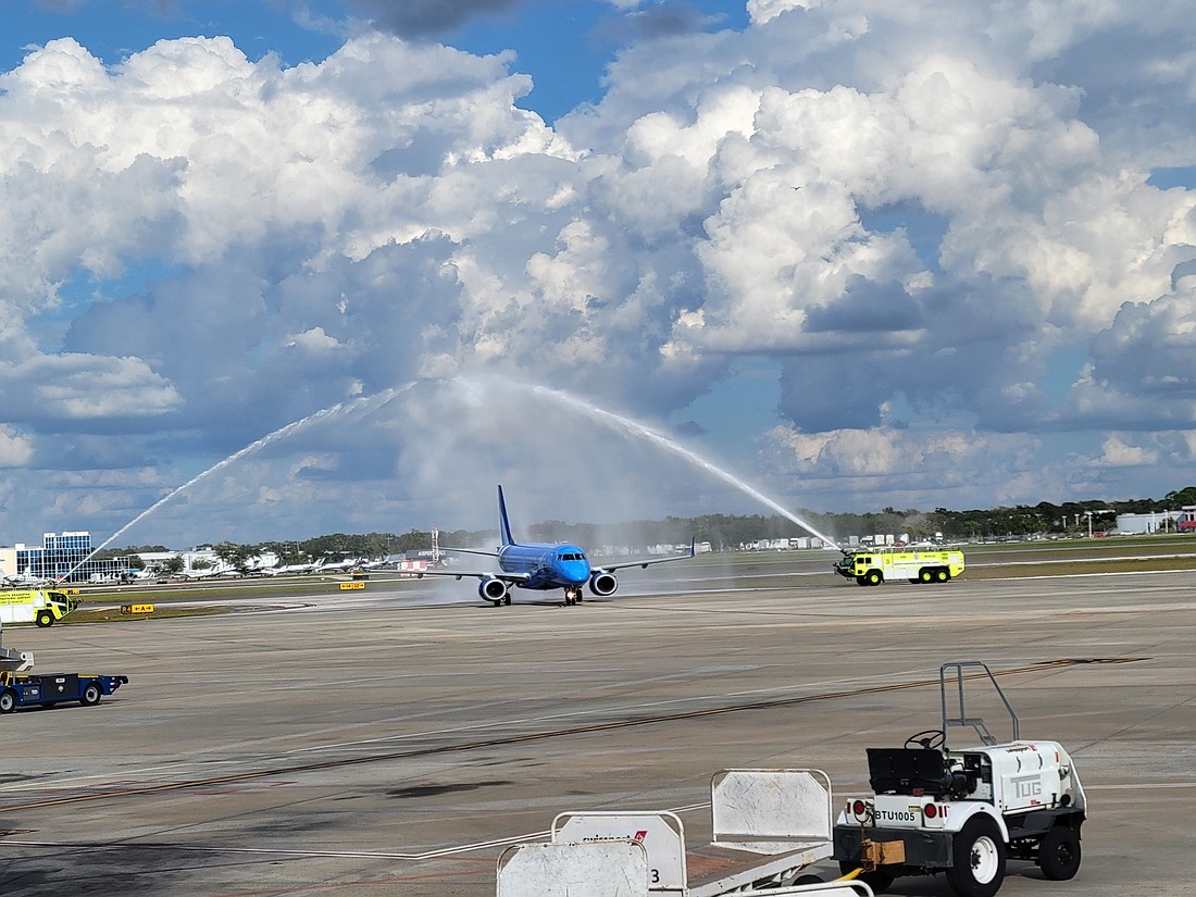 Breeze Airways inaugural flight from White Plains, New York, was greeted with a water cannon salute Wednesday afternoon. (Photo by Amanda Postma)
