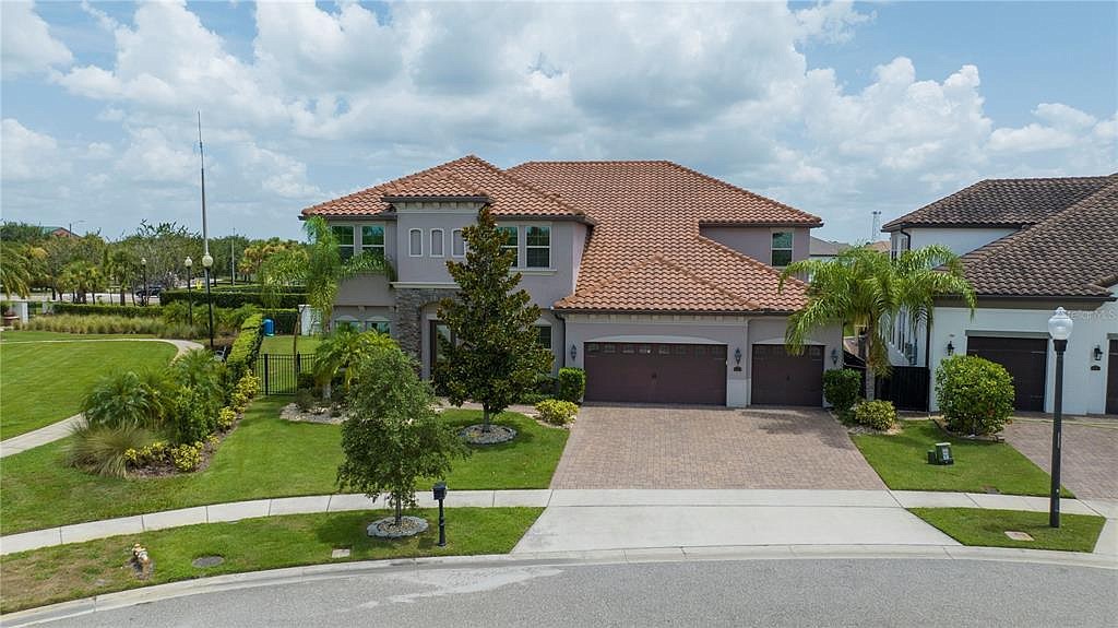 The home at 8191 Chilton Drive, Orlando, sold Nov. 7, for $1,380,000. It was the largest transaction in Dr. Phillips from Nov. 5 to 11. realtor.com