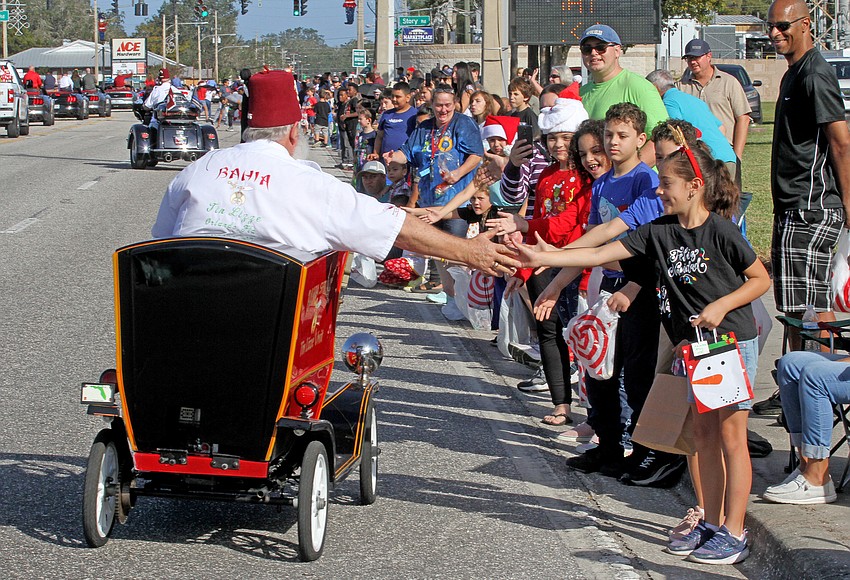 PHOTOS Winter Garden Christmas Parade 2022