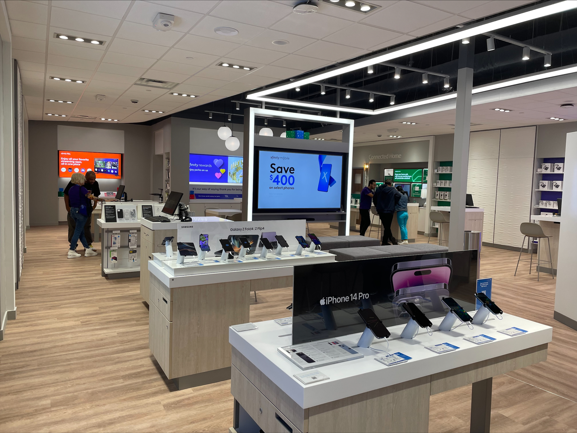 Comcast opens Xfinity store at St. Johns Town Center Jax Daily