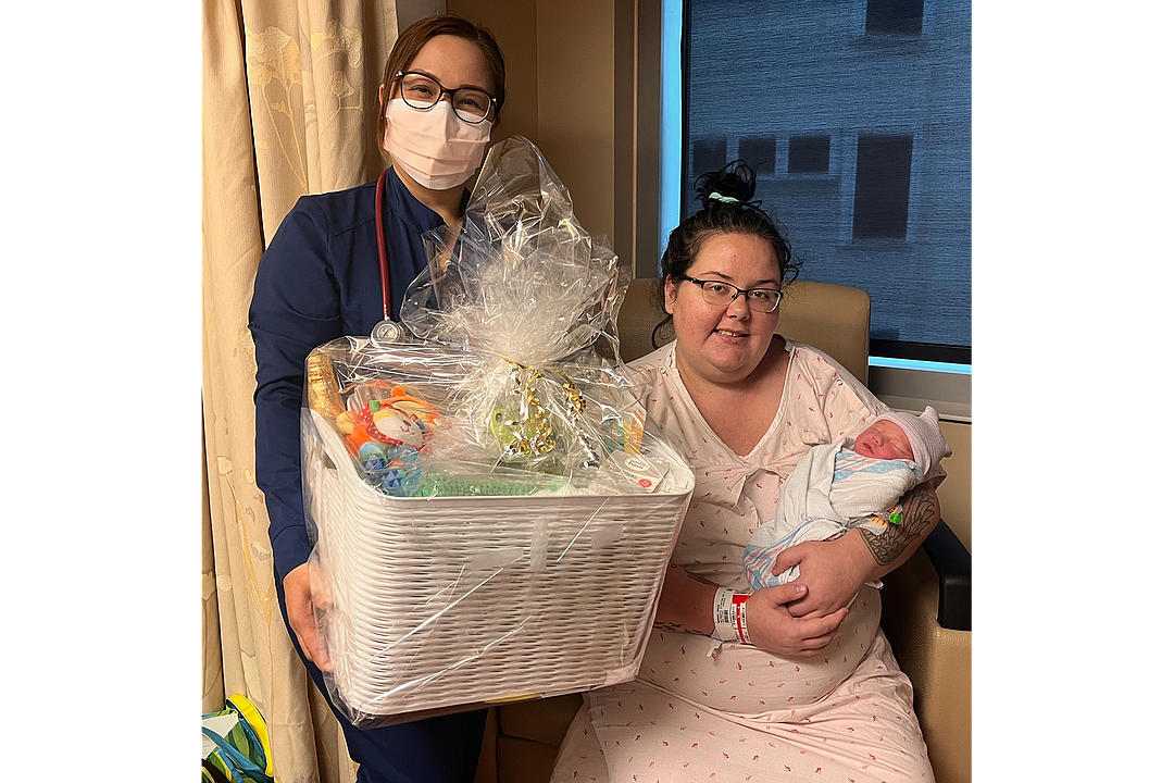 Sarasota's first baby of 2023 arrives at 1229 a.m. Your Observer