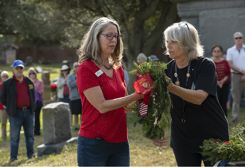 DAR to host Wreaths Across America service Dec. 17 Observer Local