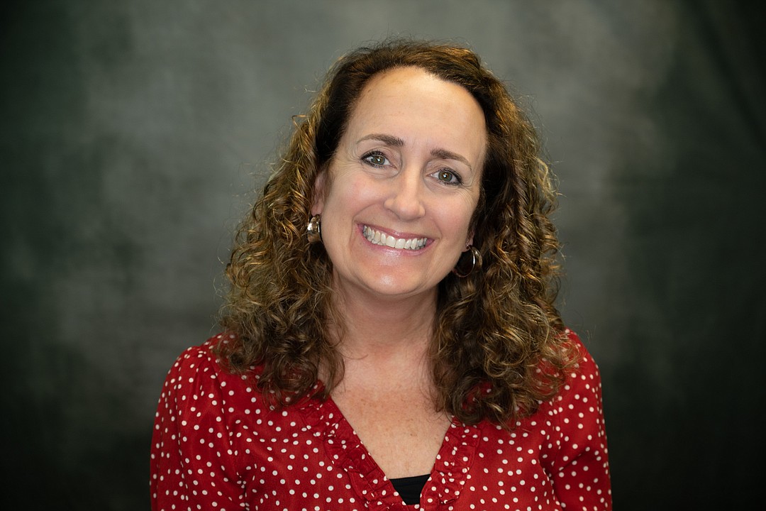 Belle Terre Elementary School Teacher of the Year Robyn McAnany