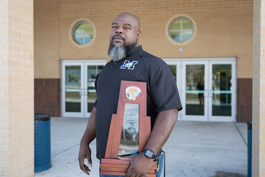 Picture of Lester Davis