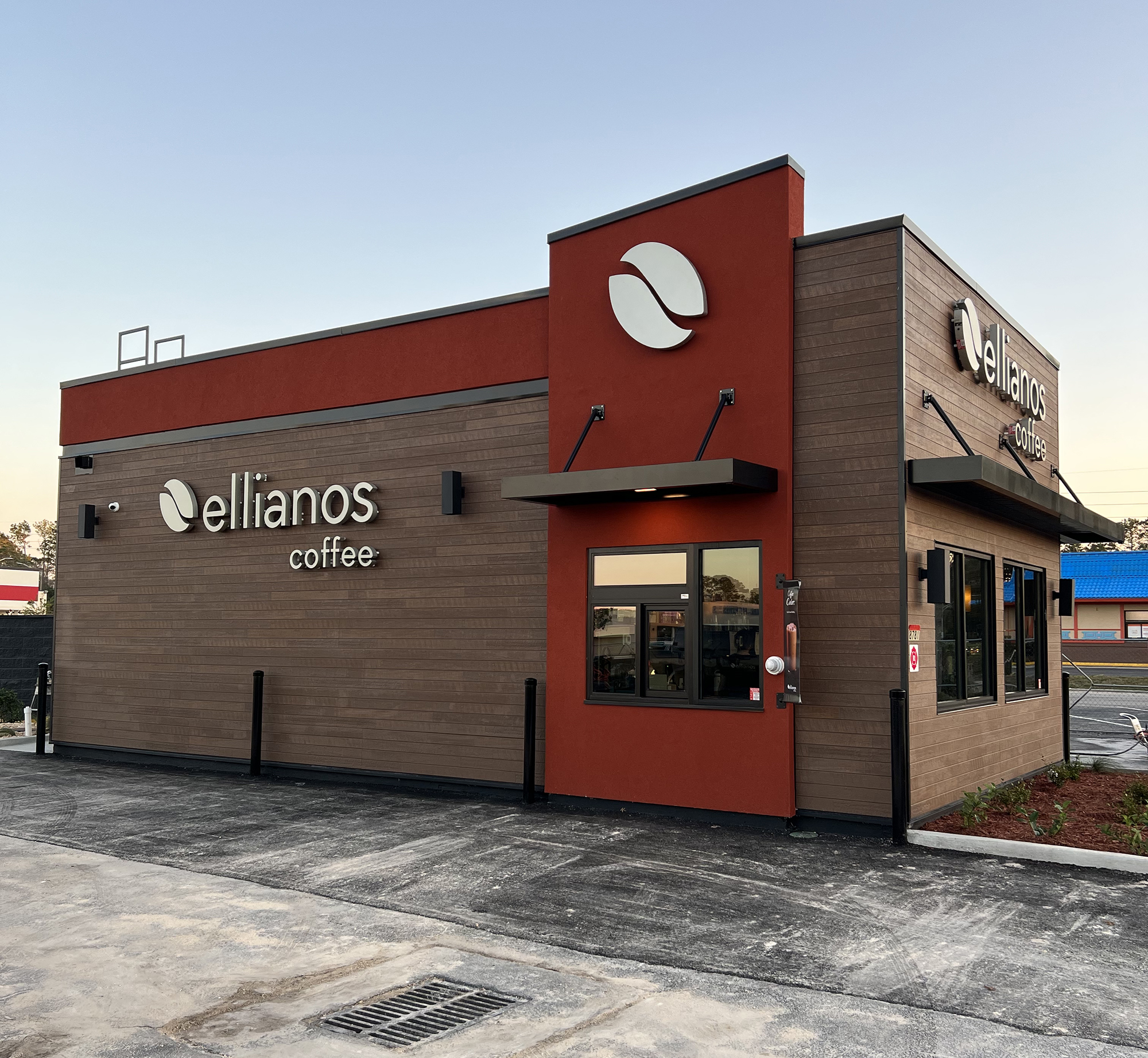 The kiosk is one of 12 Ellianos shops planned in the Jacksonville area.