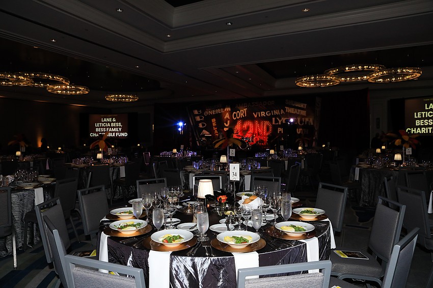 The event kept a broadway theme.