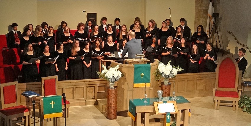 The Braden River High School Chorus performs at Christ Church.