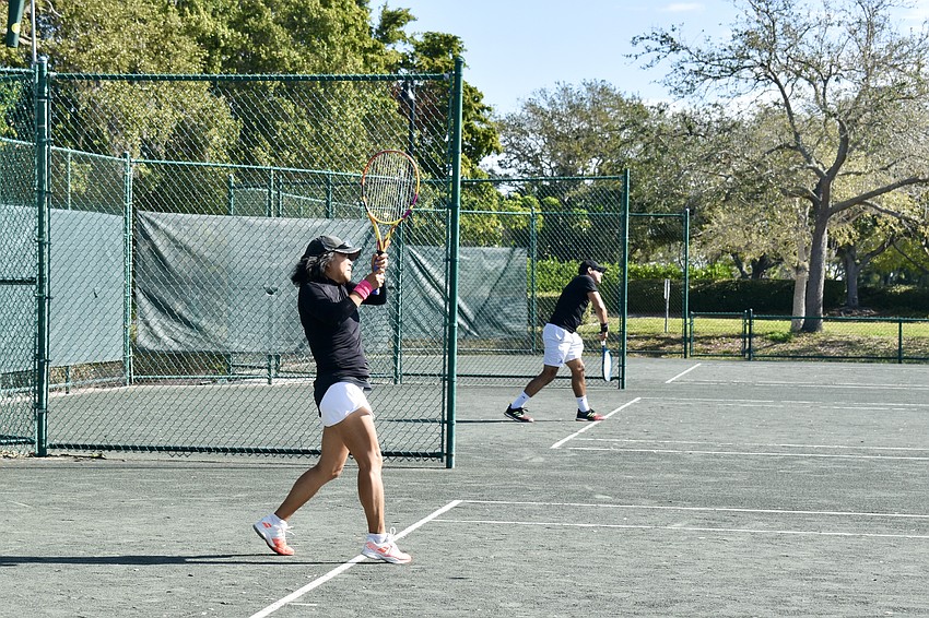 Tracy Fang and Gustavo Gomez are Division 1 players.