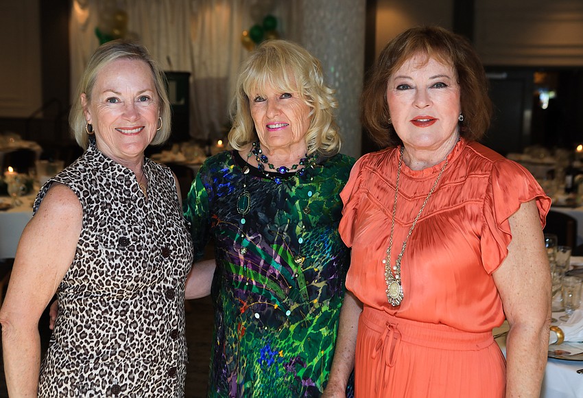 Your Observer Photo Kathy Wirth, Bonnie Femec and Jody Pillsburt