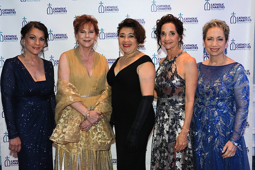 Co-chairwomen Beth Cannata, Marilee Roberts, Sabrina Gibson, Judy Kozlowski and Marcia Norris