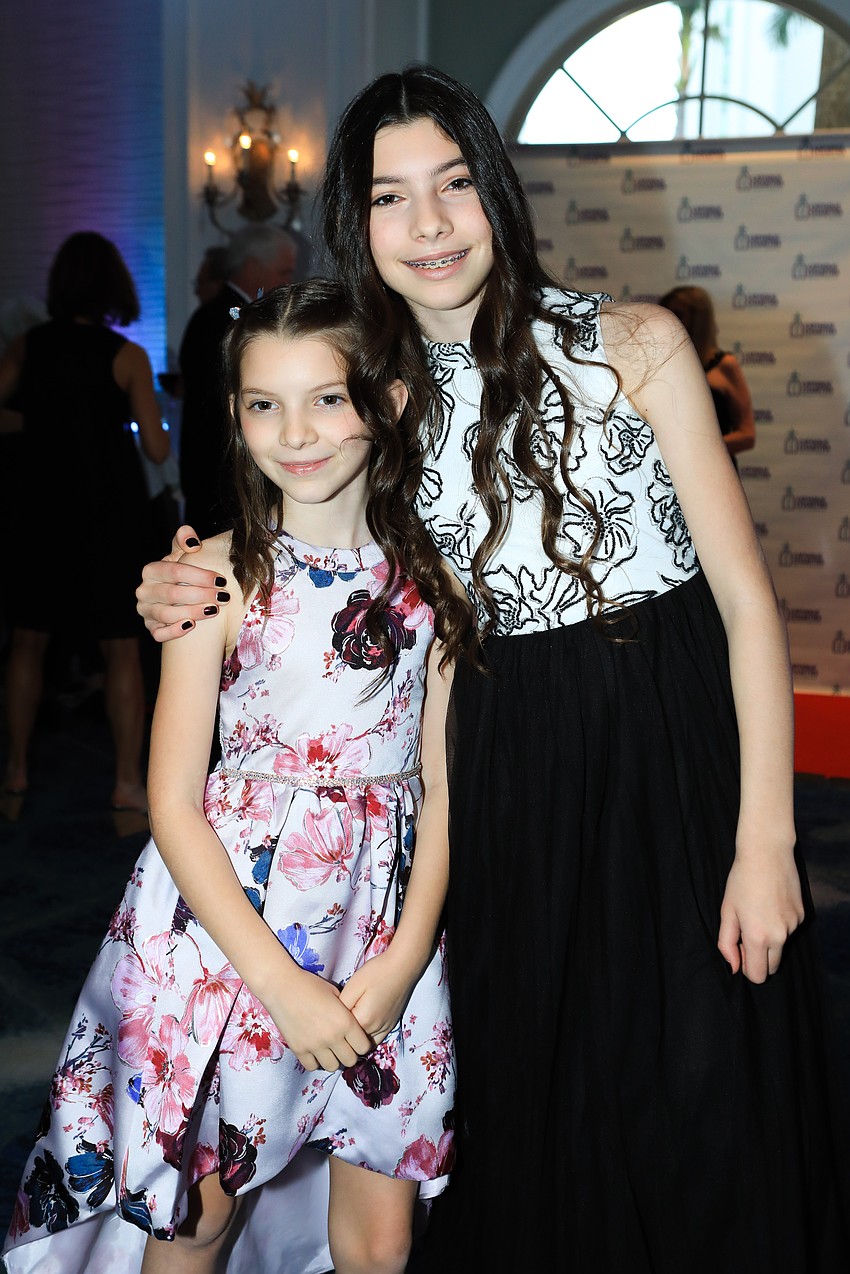 Scarlett and Riley Beaver