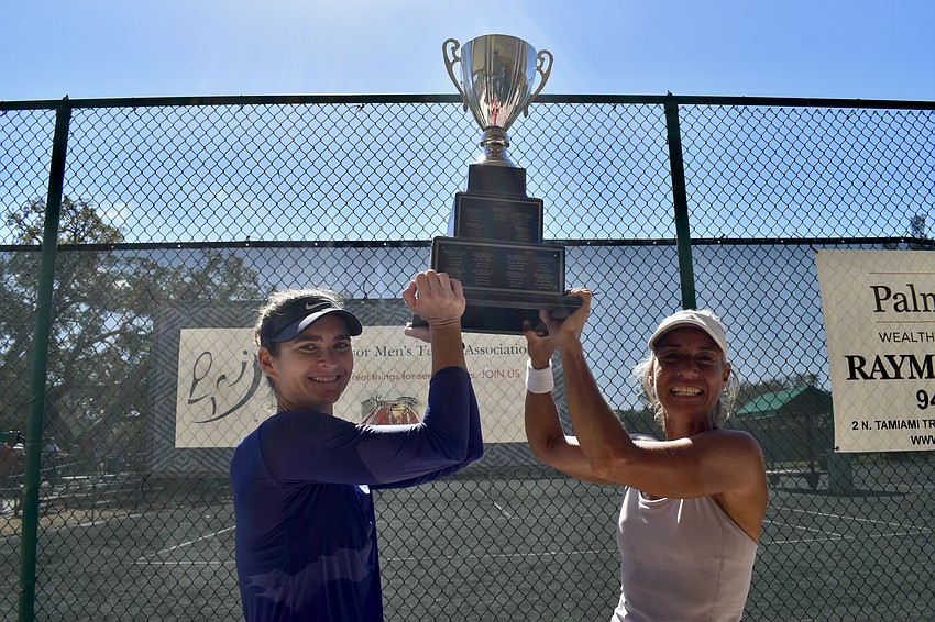 Division 1 champions Caitlin McCormick and Angie Eason