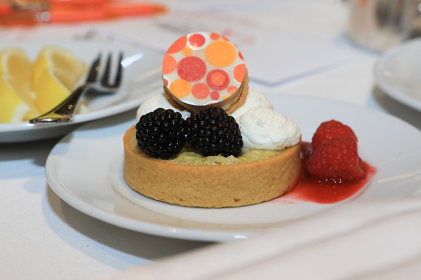 Around 700 people attended the luncheon.