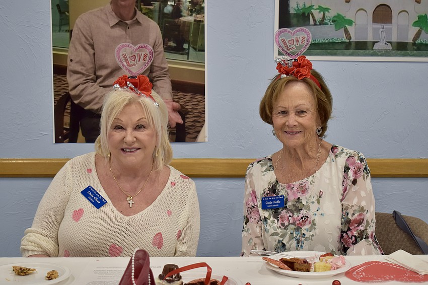 Vice-president Linda Olsen and President Cindy Noble