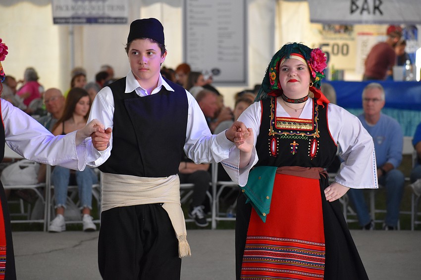 Eric Guimond and Paulina Whyte offer dance entertainment.