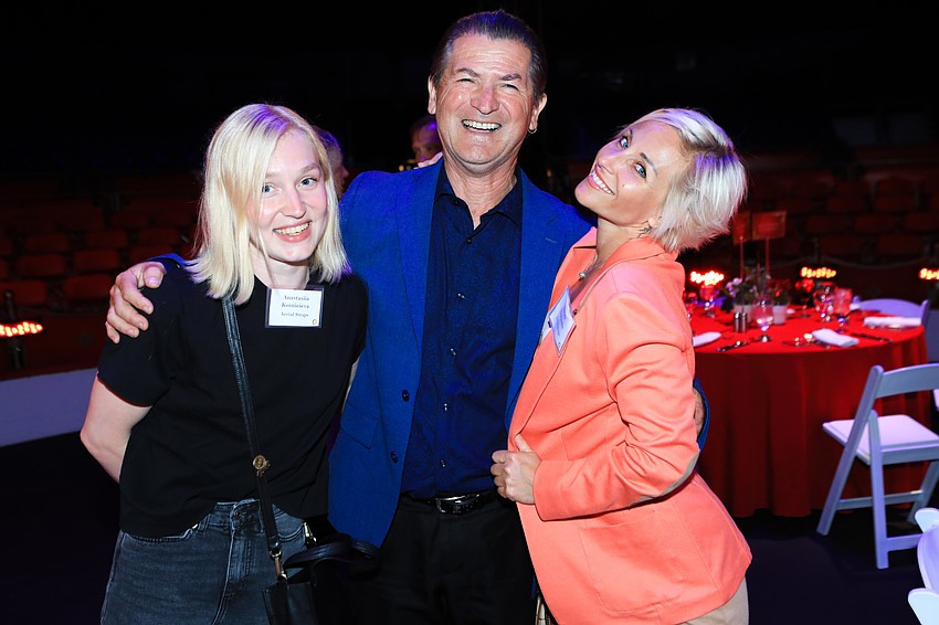 Anastasiia Kornieieva, co-founder Pedro Reis and Maryna Tkachenko