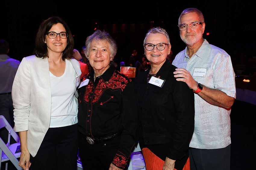 Susan Hartman, Phyllis Siskel, Carolyn and Ken Woodsworth