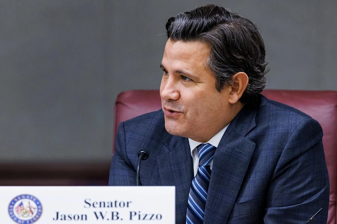 Sen. Jason Pizzo, D-Hollywood, filed a constitutional challenge after Florida flew migrants from Texas to Massachusetts in September. Photo by Colin Hackley, The News Service of Florida