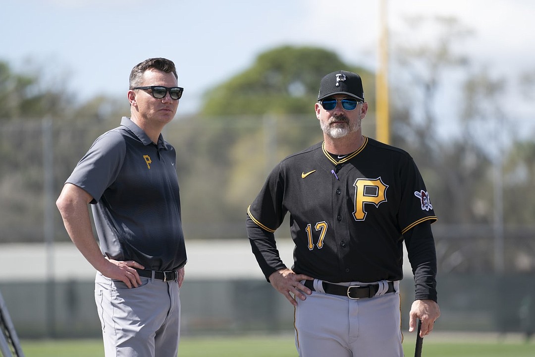 Pirates manager, ex-Rays coach Derek Shelton gets first major-league win