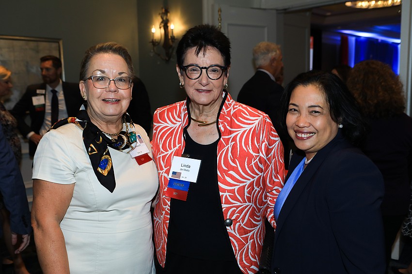 Daria Charlesworth, Linda de Mello and Cecilia Riggs